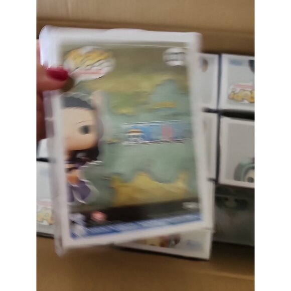 Funko Pop! Vinyl: One Piece - Nico Robin (Egghead Arc) #2137 with Protector - Picture 2 of 5